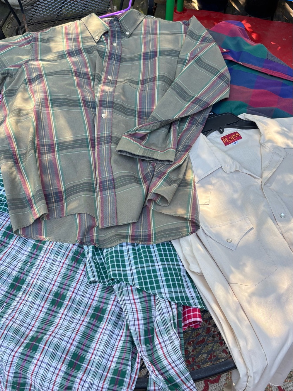 Bundle of 6 XL men's button up long sleeve shirts